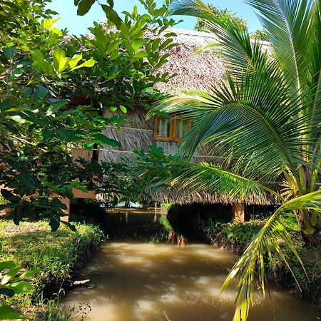 Mekong Daniel Homestay Can Tho Bagian luar foto